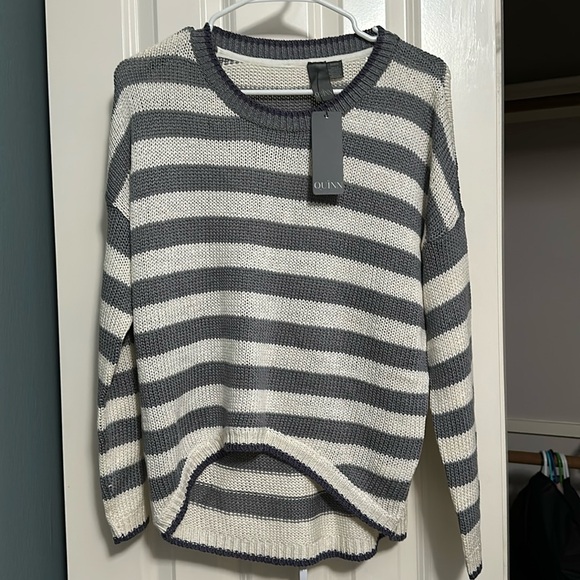 NWT Quinn Striped Sweater Size Medium - Picture 1 of 4